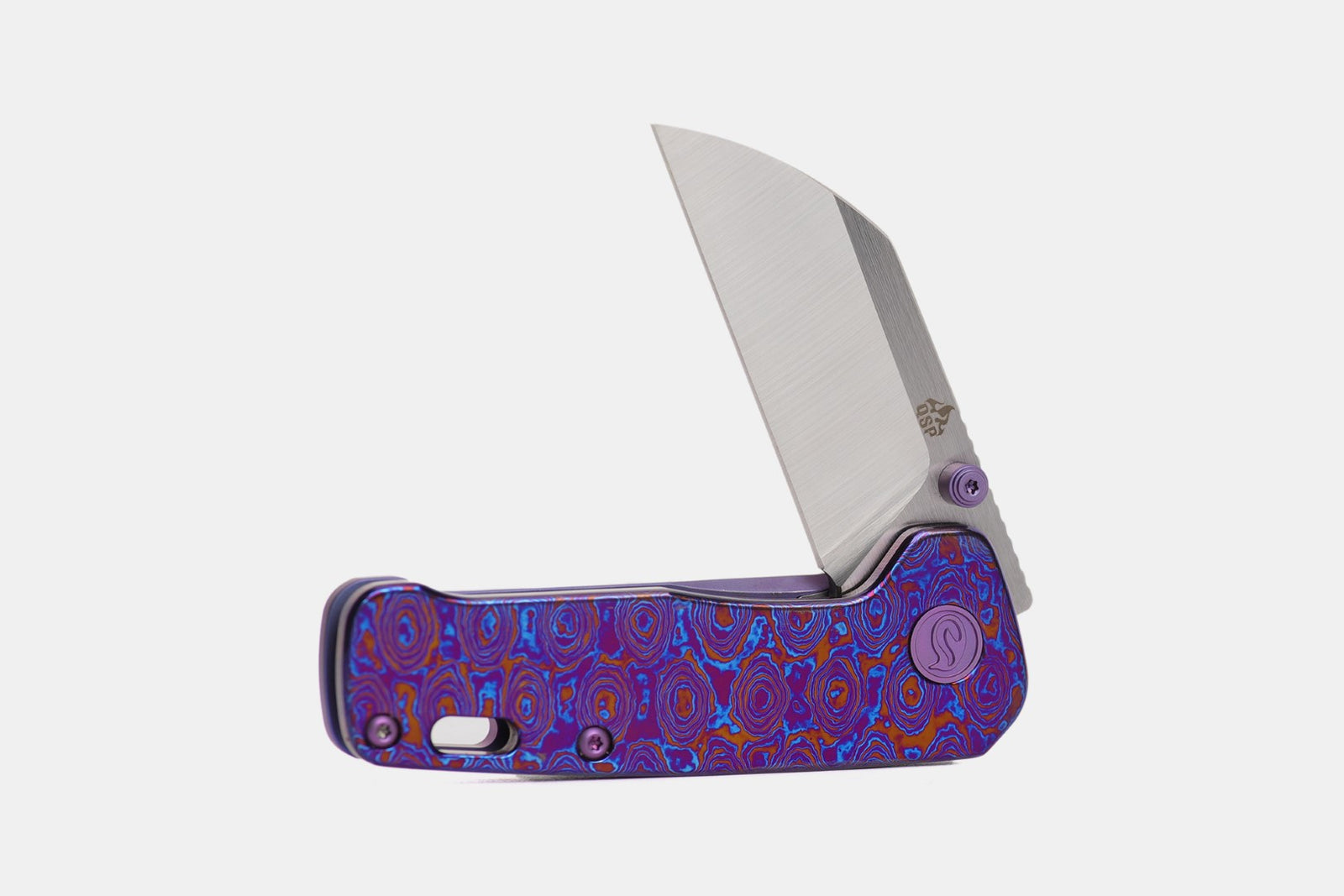 Kaviso x QSP Penguin Mini with full Mokuti show side and clip. Clip-side handle is purple anodized titanium with S35VN Stonewashed blade and purple Ti hardware accents