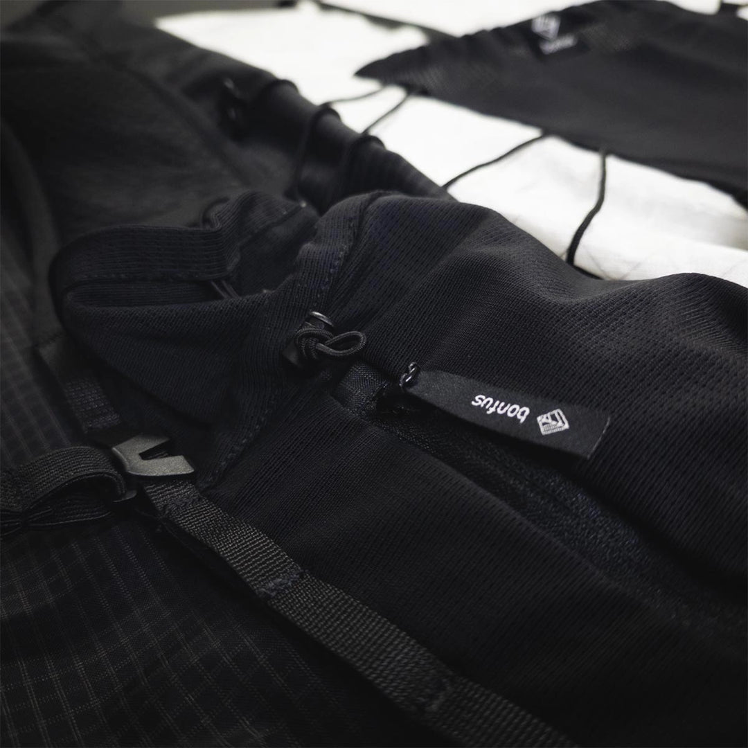 Bonfus Fastus 23L ultralight fastpacker stitching detail - quality DCF construction close-up