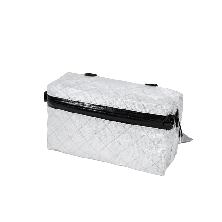 Bonfus Hip Belt Pocket in white - DCF Ultra 200X fabric ultralight accessory for backpack hip belt