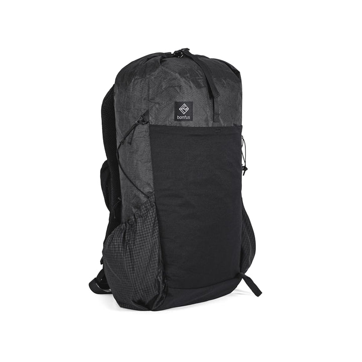 Bonfus Iterus 38L ultralight hiking backpack in black - DCF Dyneema composite fabric thru-hiking pack front view