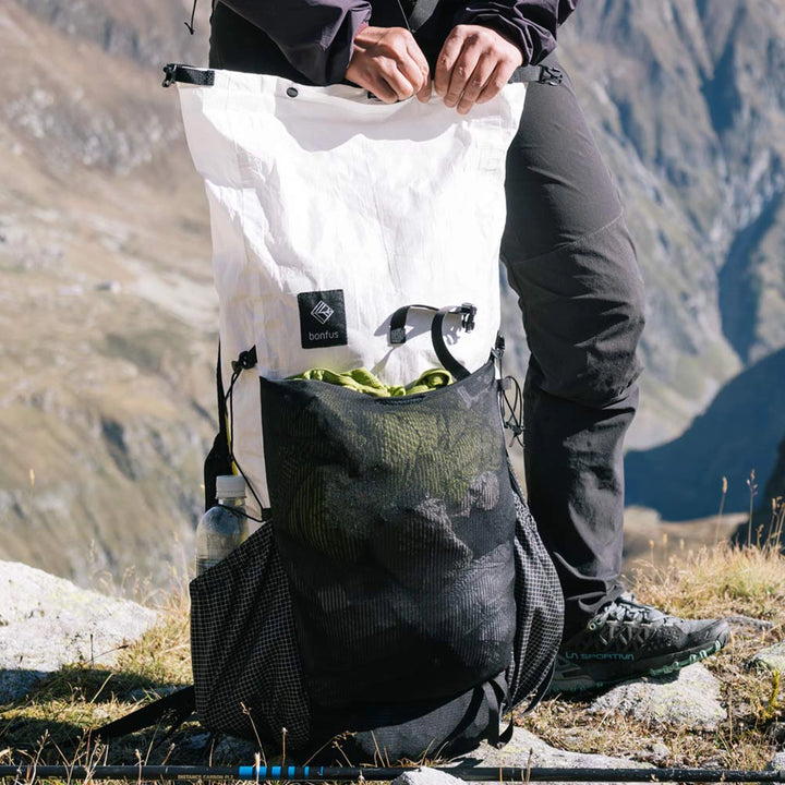 Bonfus Iterus 38L ultralight hiking pack shoulder straps detail - 11mm EVA foam padded straps with sternum strap