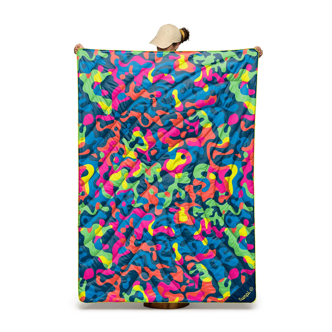 Rumpl Original Puffy Blanket 1P Hyper Abstraction