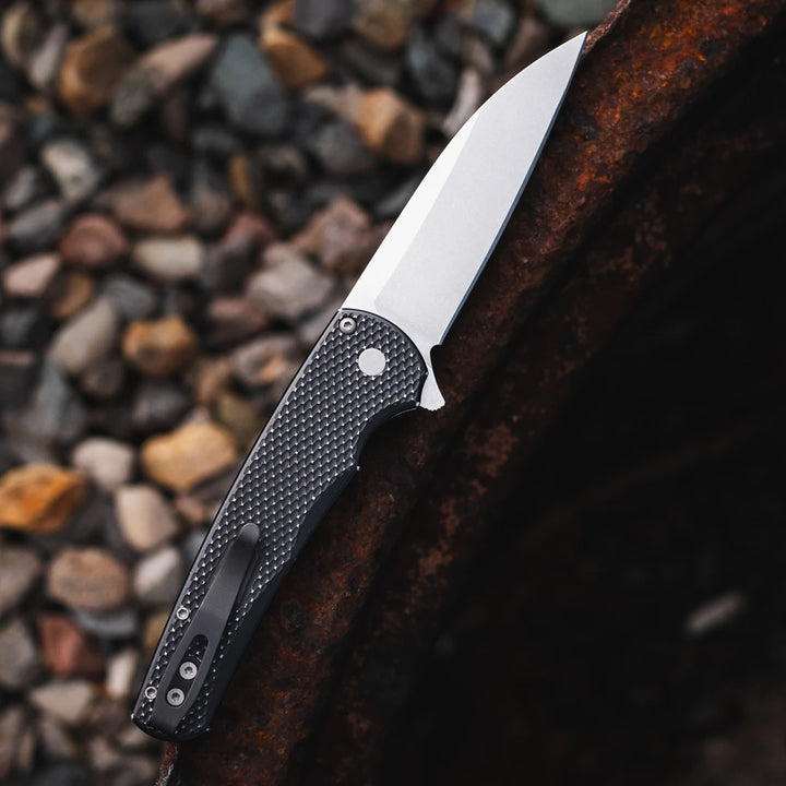 Pro-Tech Malibu 5305 Battleworn Wharncliffe