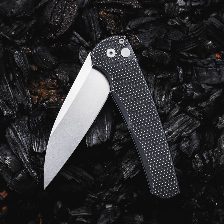 Pro-Tech Malibu 5305 Battleworn Wharncliffe
