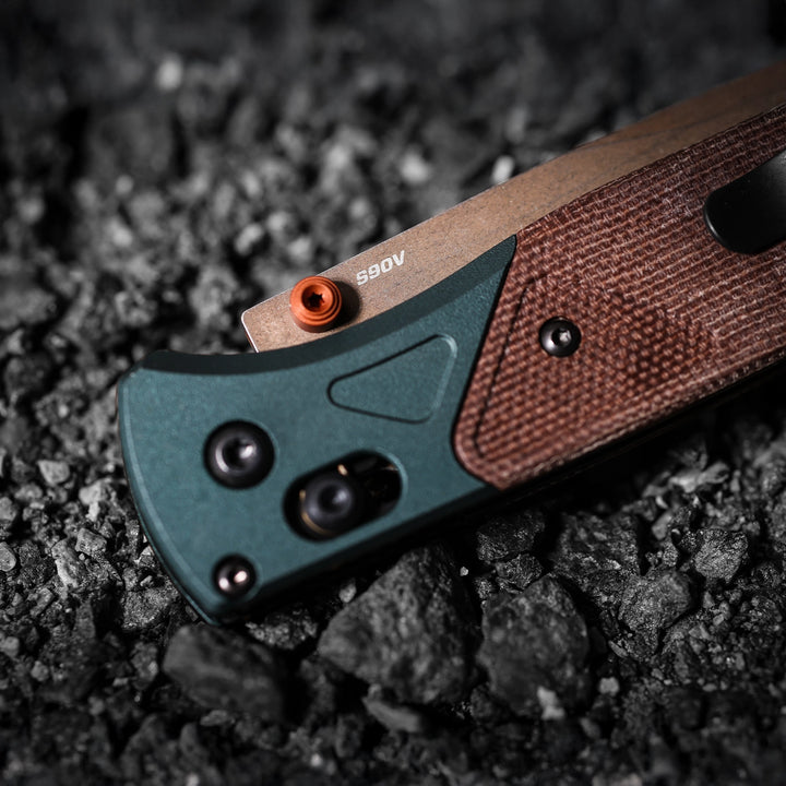 Benchmade Bugout Taiga Green Brown Canvas Micarta 535FE-2602