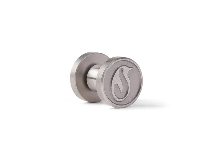 Kaviso x QSP Penguin Pivots - Silver