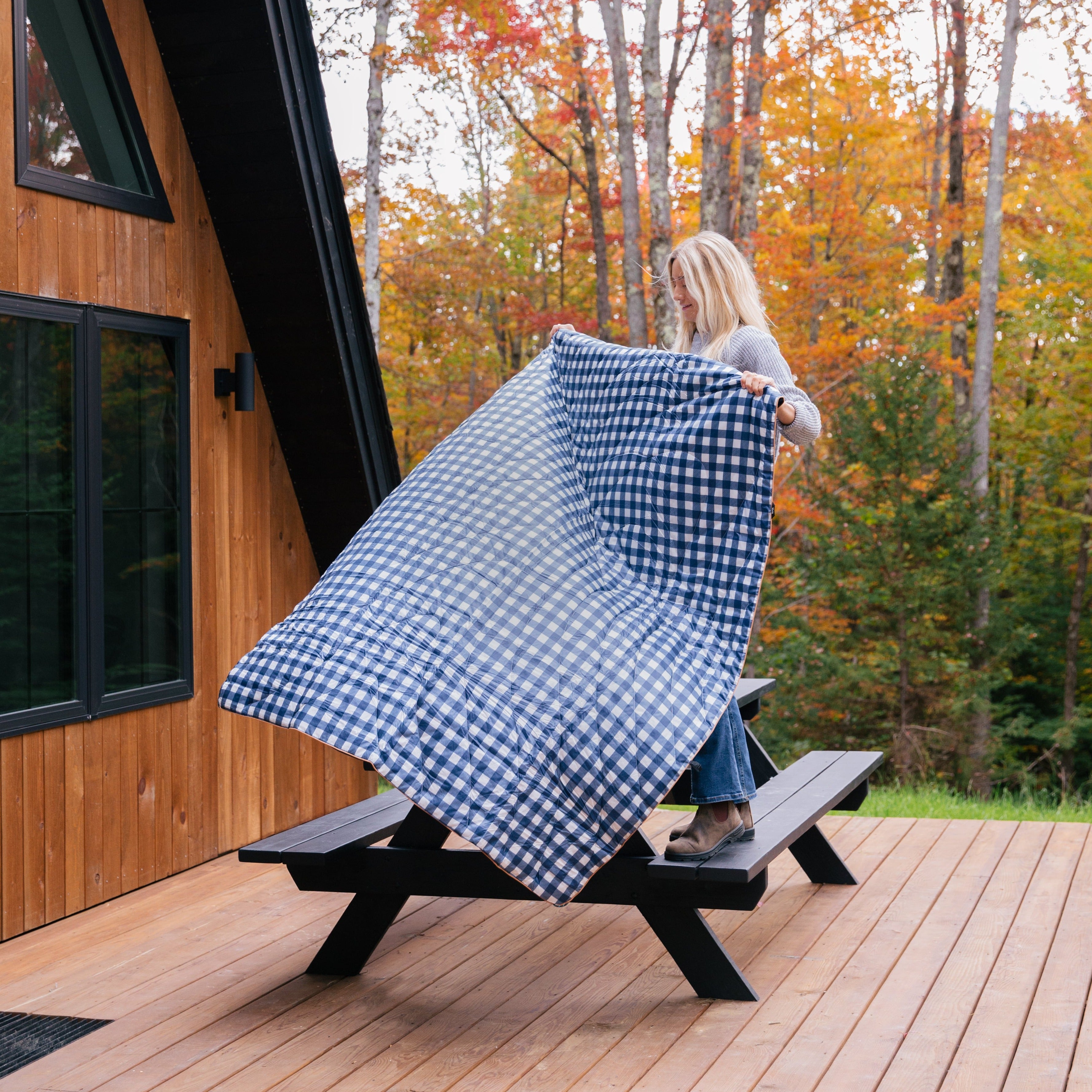 Rumpl Original Puffy 1P Blanket - Navy Gingham – Kaviso, LLC