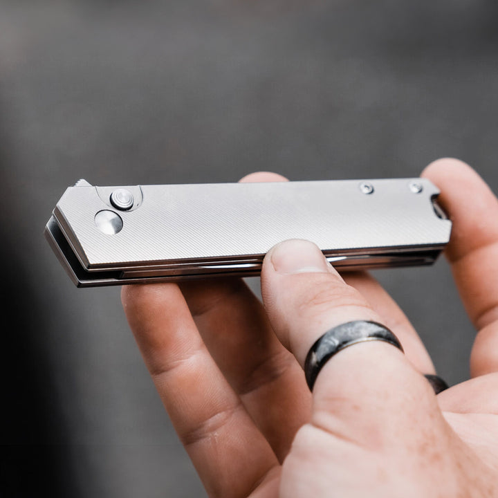 Boker Plus Kwaiken Button Lock Manual 01BO619
