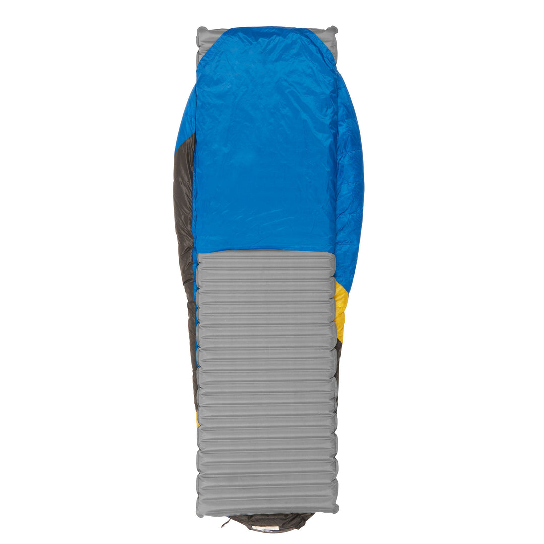 Sierra Designs Cloud 35 degree Down Quilt Sleeping bag 15d ripstop nylon and 800FP PFC-free DriDown for ultralight backpacking, camping, hiking