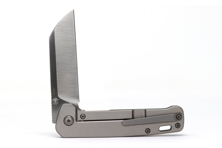 QSP Penguin Titanium Frame Lock with S35VN - Marbled Carbon Fiber