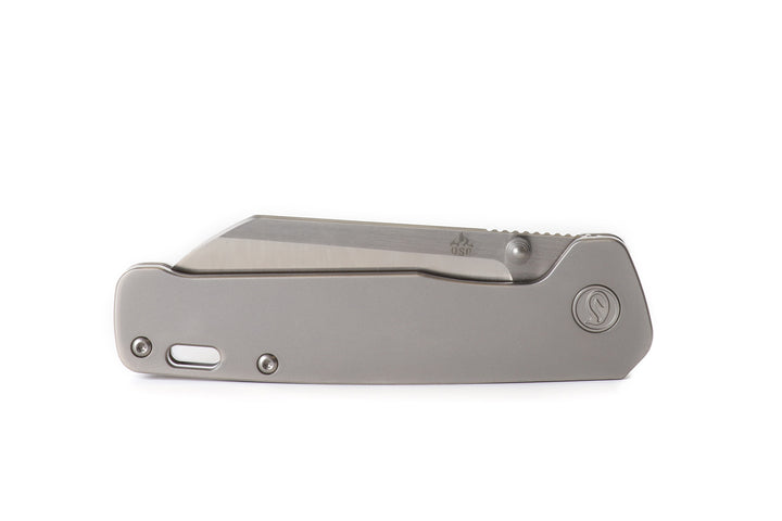 Kaviso x QSP Penguin Silver Titanium S35VN blade steel stonewashed EDC